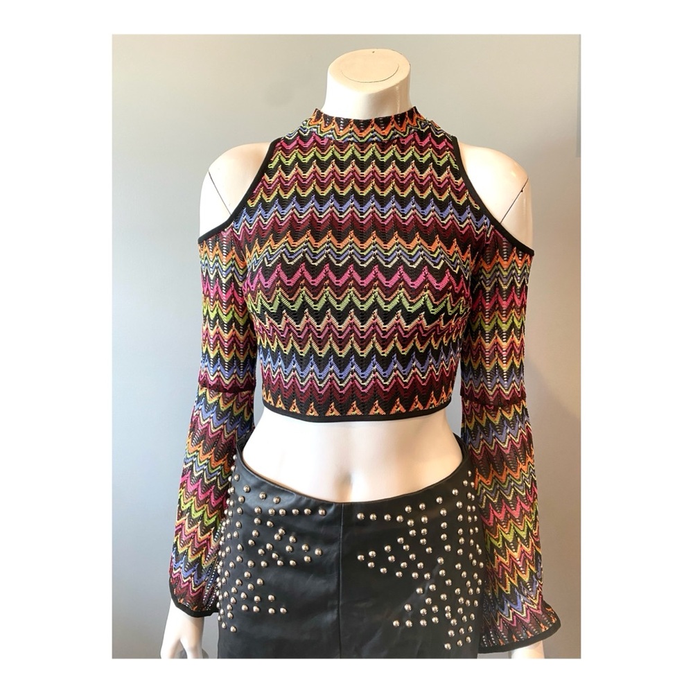 Chevron Print Flared Sleeve Women's Top